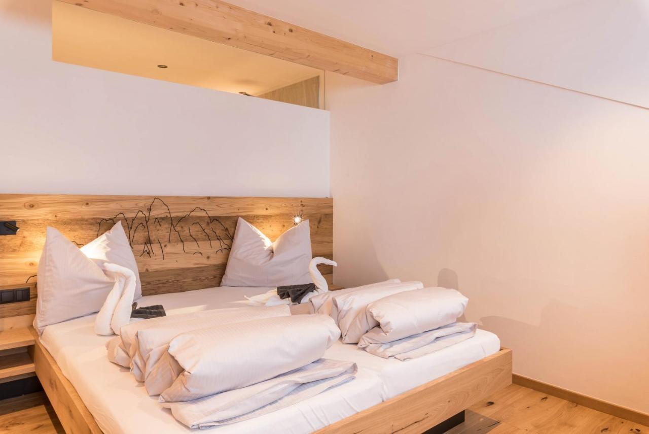 Planerhof Apartment Edelweiss Funes  Extérieur photo